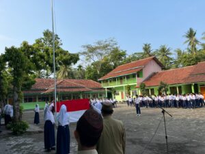 Upacara hari pahlawan 10 november 2024